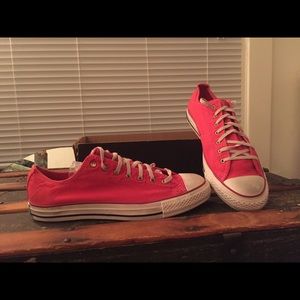 Red Converse